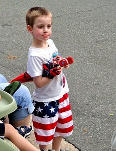 Dale City Comes Together for July 4th Parade