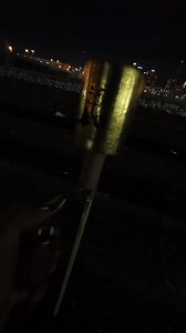 Gold top strobe rocket #fireworks #fireworksdisplay #fireworkshow #Boom #FourthofJuly #4thofJuly #huge #pyro #pyrography | Pyro Lovers United