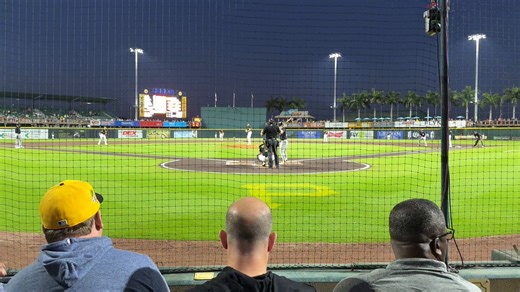 Yikes, Max Clark with the grounder to first. The throw comes home and Cris Rodriguez scores. But then Max Clark and Termarr Johnson collided at first Base. Looked rough, but both stayed in the game.