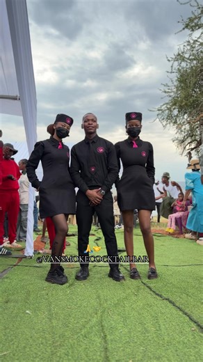 𝐓𝐡𝐞𝐨 𝐕𝐚𝐧𝐒𝐦𝐨𝐤𝐞 (@theovansmoke)’s videos with original sound - 001SelloNkosi