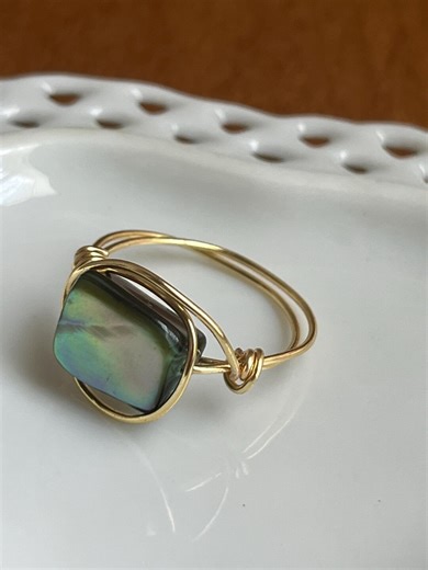 Abalone Shell Gold Wire Wrapped Women’s Ring Size 7.5 Handmade - Etsy