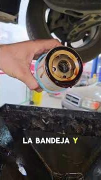 Change your oil filter WITHOUT MAKING A MESS 🛢️ (Mechanic Hack) #shorts