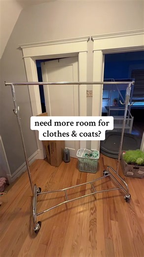 Extendable Clothing Rack from Raybee Furniture
