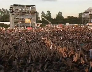 33K views · 1.6K reactions | John Farnham Live in Germany - When the War is Over (1987) HD | John Farnham - One Voice Live Videos | Facebook