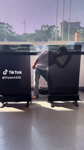 Holographic Transparent Screens: The Future of Display Tech