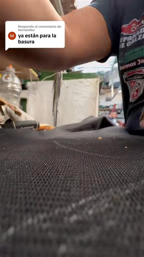 1M views · 17K reactions | ¡Vals Franco confía en El Cometa para un regalo único! Un custom dedicado a su papá ❤️ #CometaStyle #CometaFix #CustomSneaker | Reparadora De Calzado El Cometa TV | Facebook