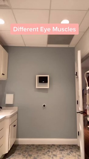 Some 👁 💪 and how we test them #eyetest #muscletesting #learnfromme #keepingactive #musclechallenge