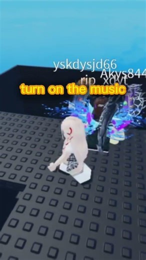 this is how youtubers do skyfall trend