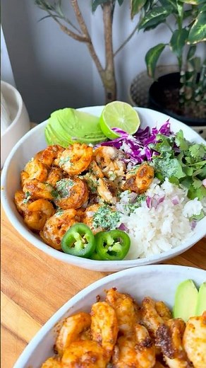 How to Make Spicy Blackened Shrimp Bowls