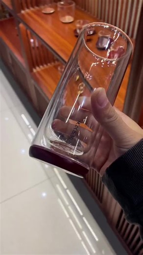 Glass bong on TikTok
