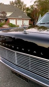 1966 Lincoln Continental Convertible | Cars & Motorbikes Stars of the Golden era