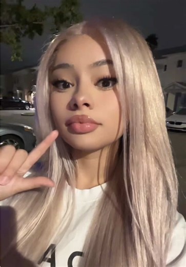 Stylish Hair Color Transformations: Pink and White