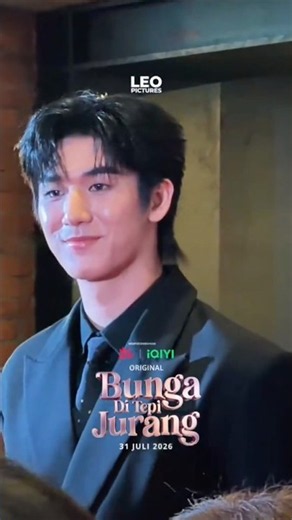 The Excitement at the Gala Premiere of the Series Bunga di Tepi Jurang at Grand Indonesia