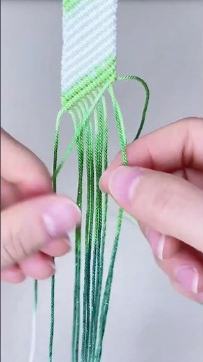 Learn how to tie pretty bracelets #diy #handmade #bracelet