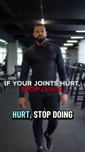 🔥 If your joints hurt, it’s not just ‘getting older’—chances are you’re doing these common movements wrong! Watch as I break down the exercises that might be causing pain and show safer ways to move. Your joints will thank you! 💪 👀 Watch till the end and start protecting your body today! #JointHealth #FitnessTips #MoveSmart #PainFree #WorkoutWisely