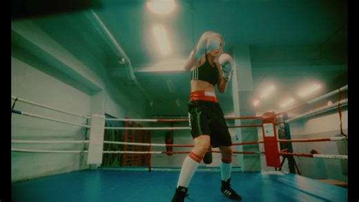 Cinestill 800T 达芬奇独特胶片模拟仿真 PowerGrade for Davinci Resolve 专业调色胶片模拟Halation FX