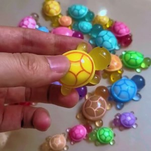 30 Pcs Mixed Mini Resin Turtles Figurines to Hide Glow in The Dark Plastic Sea Turtle Toys Bulk Tiny Ocean Animals Figures for Miniature Dollhouse Accessories Garden Decor Small Medium Large 10 Colors