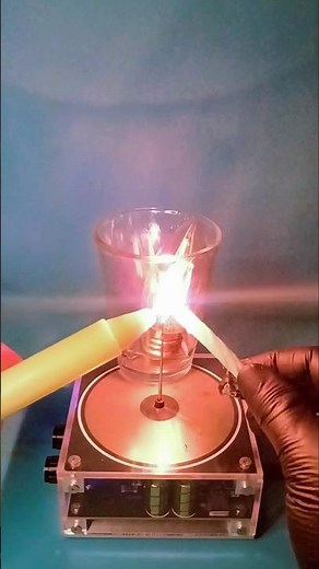 Lighting Two Candles with a Tesla Coil 🕯️⚡ #teslacoil #highvoltage #experiment