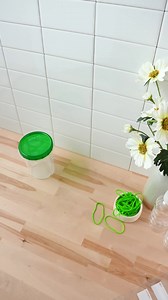 1.5K views · 117 reactions | HOW-TO: Organize your fridge. And before you ask, yes, all of this is totally necessary. | Frigo Cheese Heads | Facebook