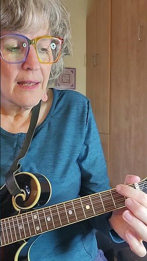 Learn 2 finger mandolin chords #mandolin #easymandolin #leavingonajetplane