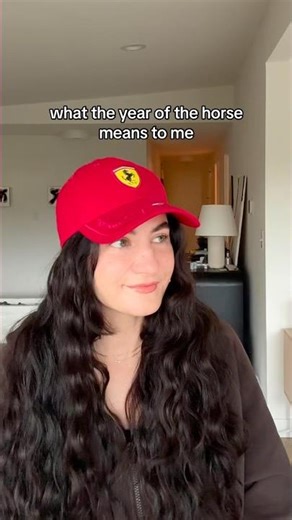 I’m Frankie and I’m a Ferrari girl ❤️ #f1 #formula1 #f1shorts #charlesleclerc #lewishamilton