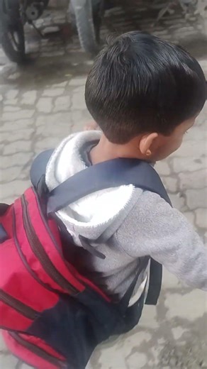 apna school 🎒 kisi ko nhi Dena 😅🤗