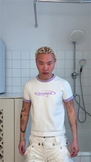 hallo, this is only a repost, I will soon post new videos, I just wanted to remind humans that I still exist! how are you?