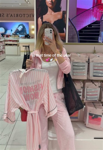Victoria's Secret fashion show highlights: is that time of the year