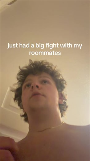 don’t talk to me its sensitive #roommates #roomatedrama #funny #fight #drama