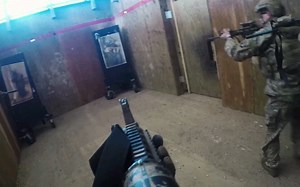 [美国陆军]第101空中突击师开展近距离cqb训练