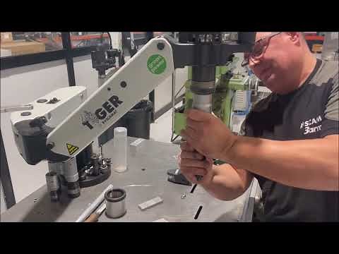 Auto threading Insert with Roscamat