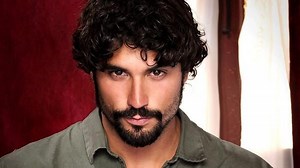 Álex García arrasa con esta serie española de 7 capítulos