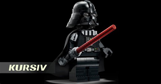 LEGO Unveils New $100 Posable Darth Vader Figure