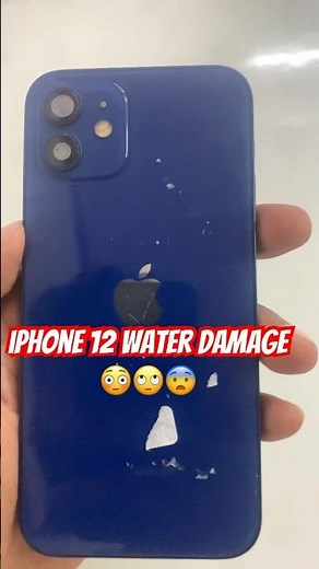 iPhone 12 Water Damage😨😳🥺💦 | iPhones waterproof or not?🤔😨 #iphonetesting #iphonewatertest