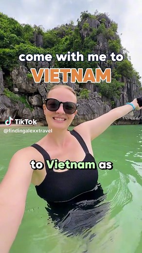 Luxury Cruise Experience in Vietnam | Heavenly Halong Bay Delights