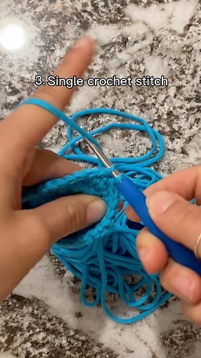 The Woobles on Instagram: "If you’re new to crochet, these five stitches are a great place to start 😄 💫 Slip stitch 🔗 Chain stitch 1️⃣ Single crochet stitch 💪 Increase stitch 🤏 Invisible decrease stitch And everything Woobles kit walks you through how to do these, plus everything else you need to know to create your own adorable plushie 😊 #thewoobles #amigurumi #crochet #crochetkit #amigurumikit #learntocrochet #learncrochet #crochetforbeginners #amigurumiforbeginners #learnamigurumi #croc
