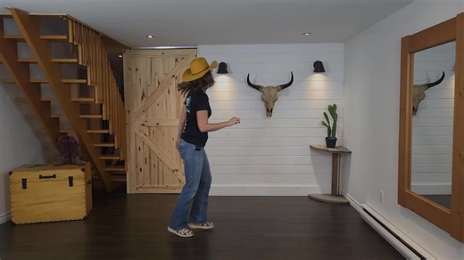 Voici un aperçu de la danse "Get Wild", disponible sur la plateforme d'apprentissage de danse country pop ADTV avec Alexandra Levesque, prof collaboratrice à l'Académie Danse ta vie ! 🤠 Danse en ligne Avancée phrasée, 64 comptes sur 2 murs 🔥 Apprends "Get Wild" step by step dès aujourd'hui avec l'Académie Danse ta vie ! Voici comment tu peux danser avec nous dans la légèreté et le plaisir ! 👇🏻 🤫 Profite de 20% de rabais sur la plateforme virtuelle d'apprentissage country et pop jusqu'au 31 