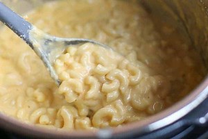 Instant Pot Macaroni and Cheese