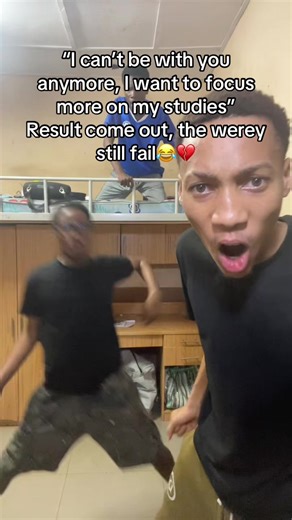 THATBOYONGLASSES〽️🤓 (@_manny.._)’s video of study