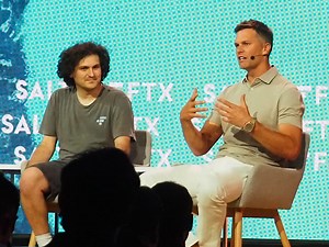 NFL Legend Tom Brady Caught in FTX Fallout, Risks Losing Complete Strategic Investment