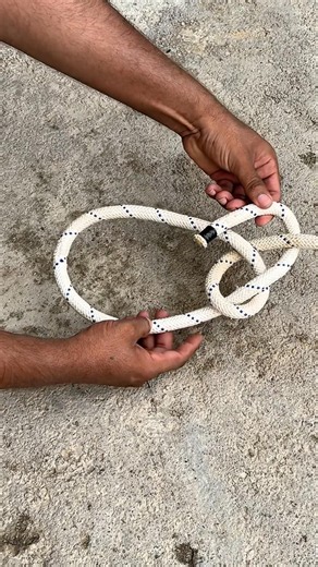 The Easiest Way To Tie Bowline -The King Of Knots !