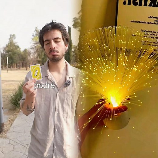 La carta reversa de Uno.