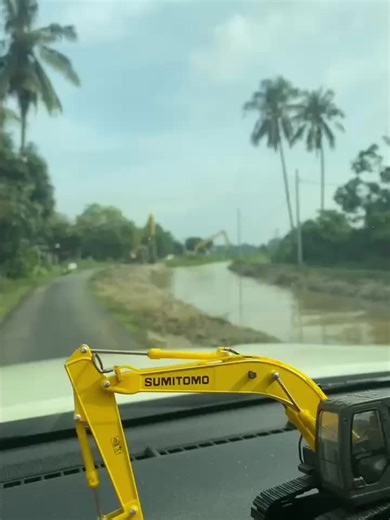 Exploring the Sumitomo SH120 Excavator Features