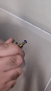 comment cintrer le cuivre كيفية ثني النحاس #creatorsearchinsight #plombierchauffagiste #cuivre #plumber #europe #plumberlife #plumbing #plombier #plumbers #plumbersoftiktok #multicouche | Plombier16.