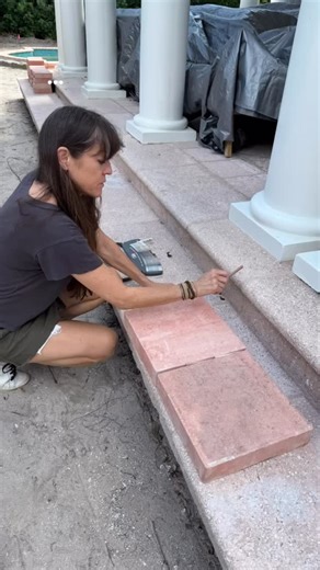 We had to send our beautiful Deb BACK to reality and get to work on this John’s Island renovation! Good Wallpaper & grout give us goosebumps 🪿🪿 | Decorative Arts