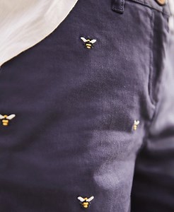 2.7K views · 412 reactions | Meet a collection of bee inspired clothes and accessories that we're sure will leave you buzzing  Shop the collection > https://social.joules.com/make-a-bee-line | Joules | Facebook