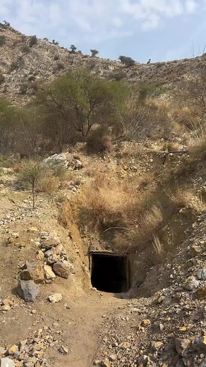 Exploring 2000 Feet Underground for Hidden Diamonds