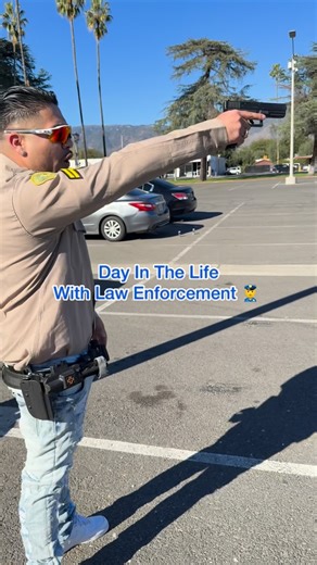 MrStruggleMade on Instagram: "We should be on an episode of cops 🤷🏻🤷🏻 #StruggleMade #Comedy #Funny #JaeLu #Cops #cop #reel #reels #réel #reelz #reelitfeelit #fyp #fypシ #viral #props"