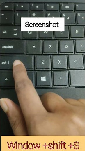 How to Take Screenshots on pc/laptope (Fastest Way!) 💻 #Shorts