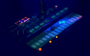 【合成器jam】Interstellar星际穿越 - volca fm